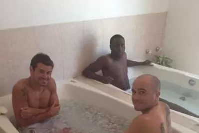 Mora, el divertido del plantel, negocia para irse