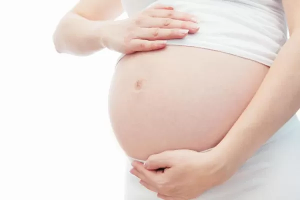 Vacunan gratis a las embarazadas contra males bacterianos