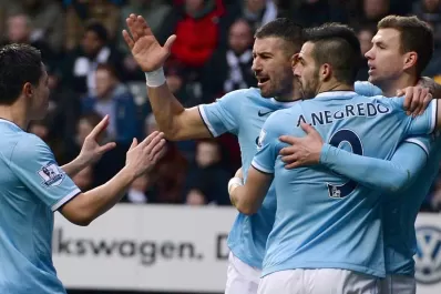 El City ganó y es puntero en Inglaterra