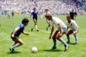 Sergio Denis, el compositor más versionado en las canchas argentinas y el mundo