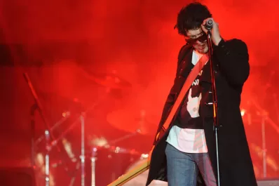 Detienen a Pity Álvarez por tenencia de droga