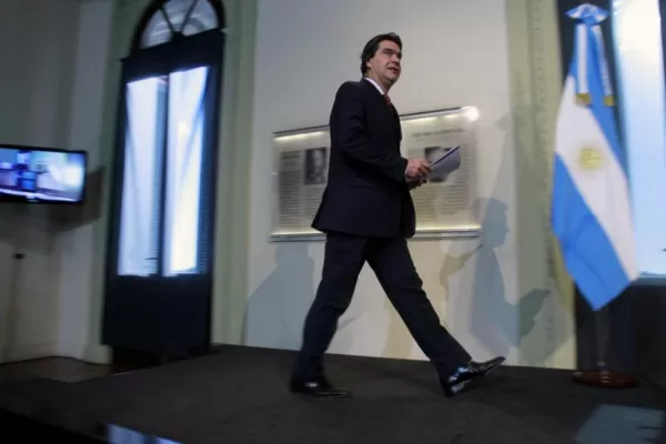 El Gobierno ataca la propuesta massista de bajar las retenciones