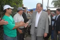 Alperovich avala internas para definir su sucesor