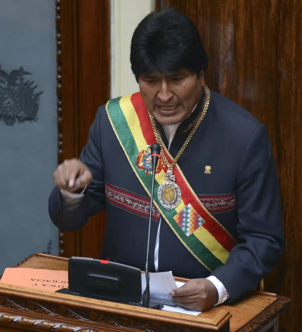 EXPECTANTE. Evo Morales se mostró cauteloso, pero advirtió que confía en los tribunales internacionales. reuters