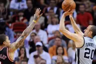 El Heat despachó sin problemas a los Spurs