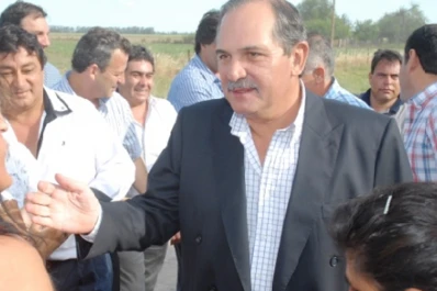 Alperovich: La casa que se recupere en Lomas de Tafí se la daremos a quien la necesite