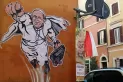 Pintan un graffiti del papa Francisco personificando a Superman