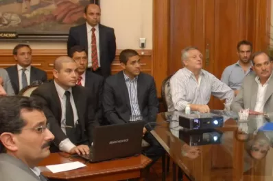 El PE quiere reforzar la Policía Vial y el 911