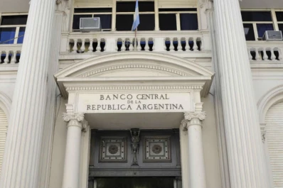 Las reservas aceleran su baja: cayeron otros U$S 250 millones