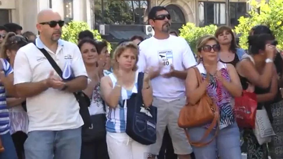 PROTESTA. Los docentes reclamaron por su situación. CAPTURA DE VIDEO
