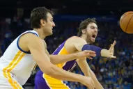 Los Lakers negocian con los Suns el pase de Gasol
