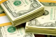 Dólar paralelo y el oficial caen en el cierre semanal