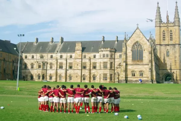 Con un pie y medio en el Súper Rugby