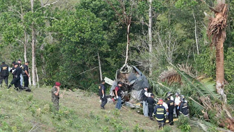 ACCIDENTE. El helicóptero se estrelló en la provincia de Chimborazo. FOTO TOMADA DE GLOBOVISION.COM