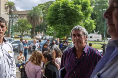 El Gobierno y los docentes no llegaron a un acuerdo y pasaron a cuarto intermedio