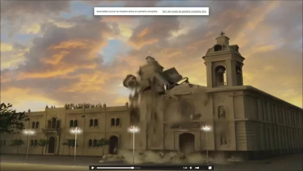 VIAJE AL PASADO. En el Museo de la Memoria, un simulador de sismos reaviva en instantes el derrumbe de la ciudad.  