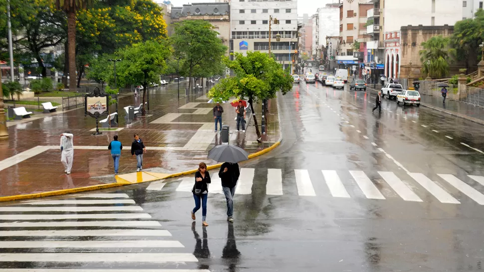 PROVINCIA MOJADA. Las precipitaciones se instalaron en Tucumán hace unos 10 días. ARCHIVO LA GACETA / FOTO DE FLORENCIA ZURITA