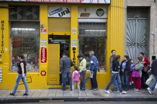 Cada vez más familias apuestan a la compra mayorista para armar el