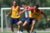 Colgaron a dos perros antes del entrenamiento de Independiente