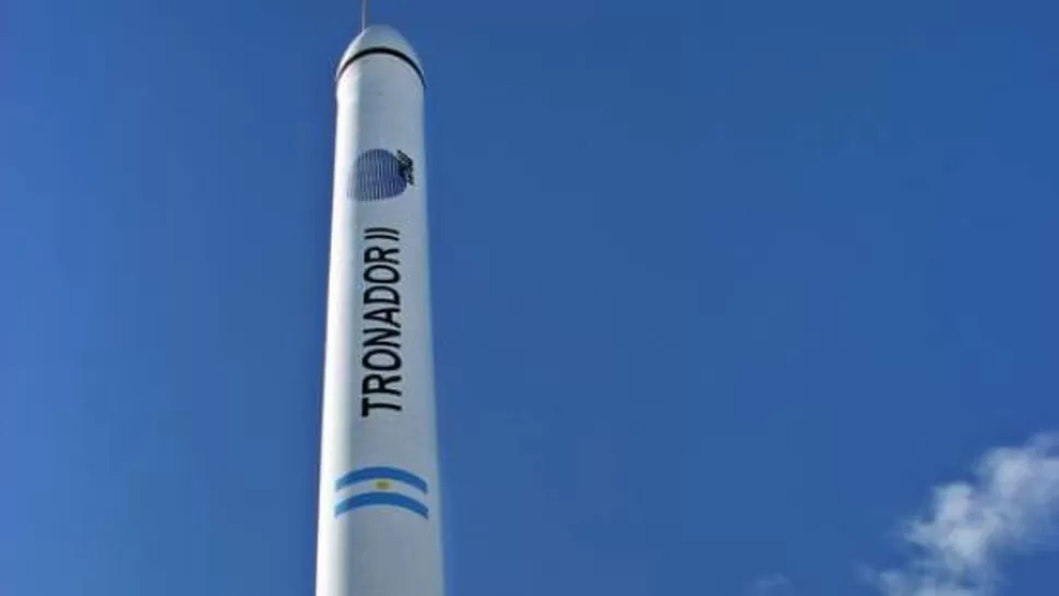 ACLARACIÓN. El Gobierno admitió que el cohete Tronador II no llegó a volar, pero remarcó que de ninguna manera explotó. FOTO TOMADA DE ELCRONISTA.COM