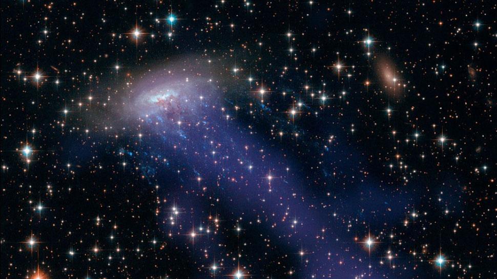 El telescopio Hubble fotografía la destrucción de una galaxia