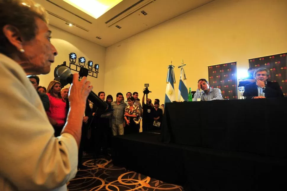 JUBILADOS. Florinda pidió a Massa detalles de su plan. 