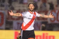 River venció a Arsenal y recupera terreno