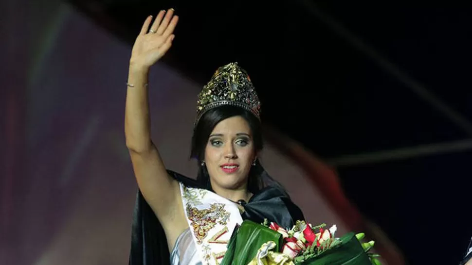 CUESTIONADA. Sofía Haudet, reina de la Vendimia 2014. FOTO TOMADA DE DIARIOVELOZ.COM