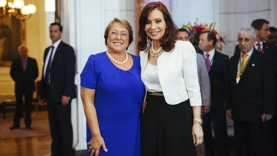 EN CHILE. Bachelet y Cristina, juntas. REUTERS
