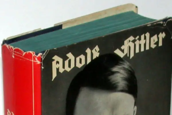El libro de Hitler vuelve a ser best seller