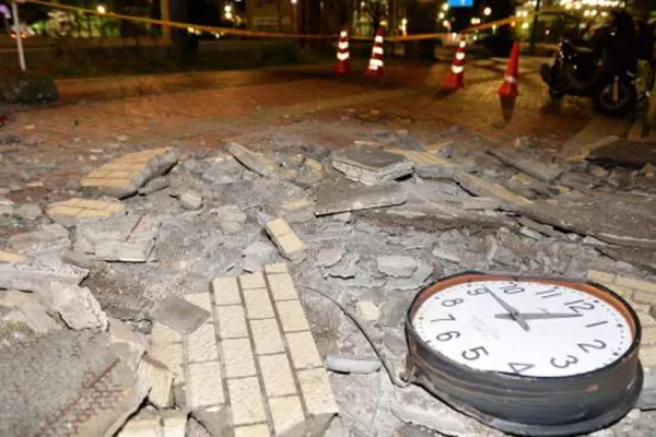 Un fuerte sismo en Japón deja al menos 19 heridos