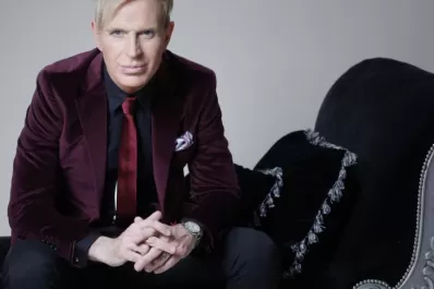 Vistió de lujo a las divas e hizo soñar a las demás