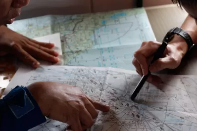 Apagaron intencionalmente la comunicación del avión