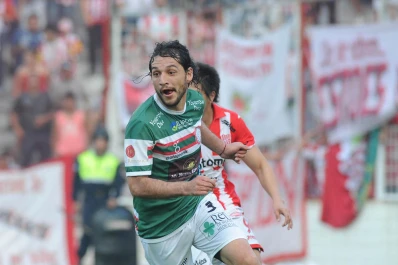 San Jorge arranca un largo camino en busca del objetivo