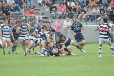 Universitario se recuperó a tiempo y venció al CASI