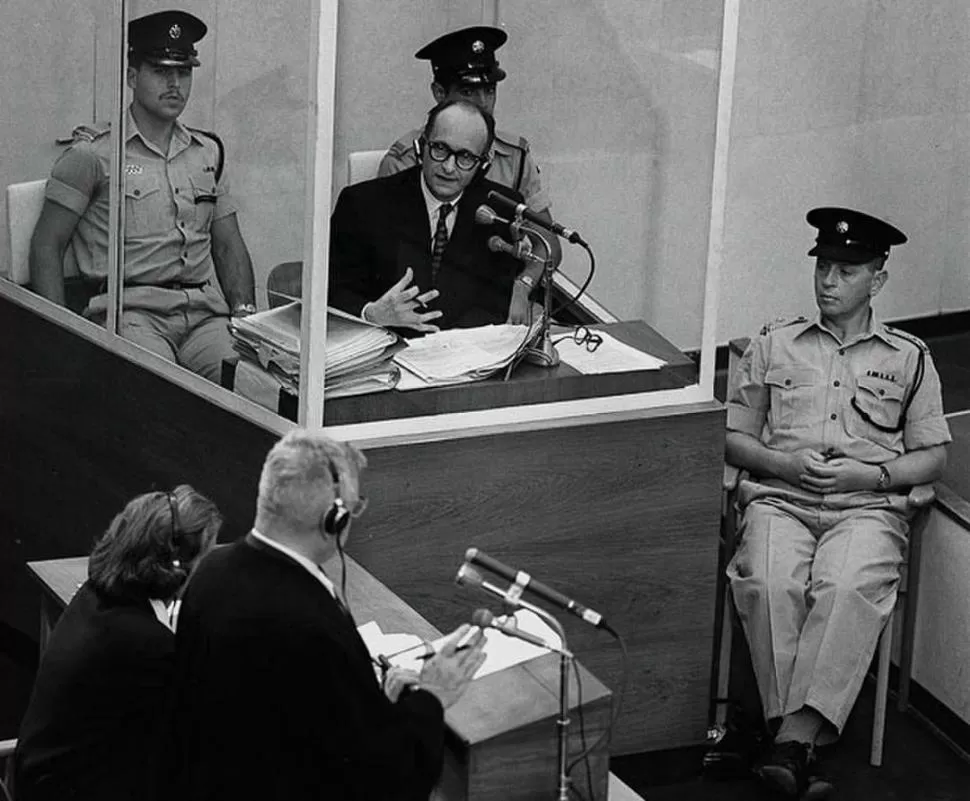 EN JERUSALEN. Eichmann alegó que sus acciones eran “obediencia debida”. telegraph.co.uk