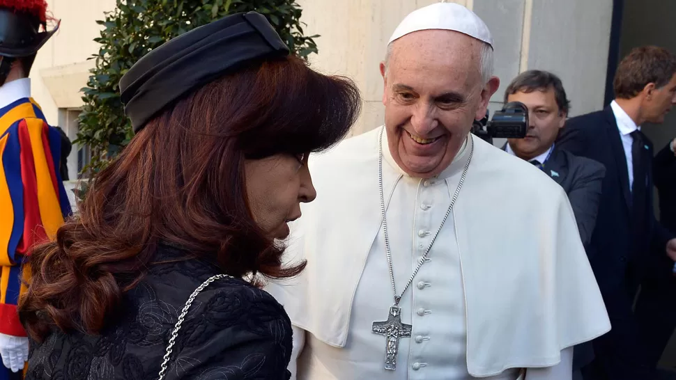 ME ATENDIERON MUY BIEN. Cristina contó que el Papa está preocupado por la falta de trabajo en la juventud. REUTERS
