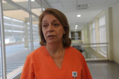 A 16 días de que lo baleara un asaltante, lucha por su vida