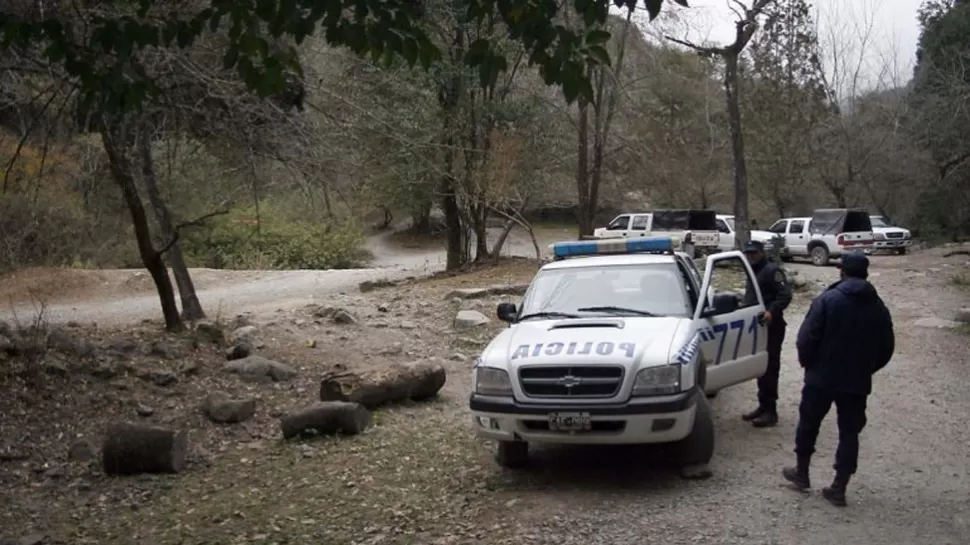 QUEBRADA DE SAN LORENZO. Los cuerpos fueron hallados dos semanas después de su desaparición. 