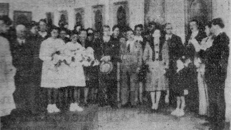 Con ofrendas florales y un desfile de alumnos de las escuelas capitalinas, se recordó el 11 de septiembre de 1945 al maestro sanjuanino Domingo Faustino Sarmiento.