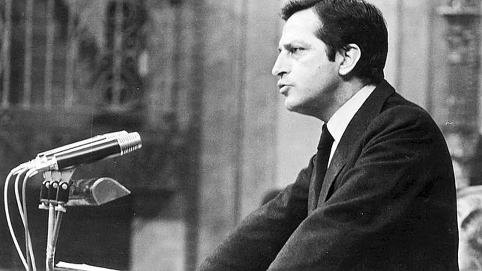 LÍDER. Adolfo Suárez gobernó España entre 1976 y 1981. FOTO TOMADA DE ABC.ES
