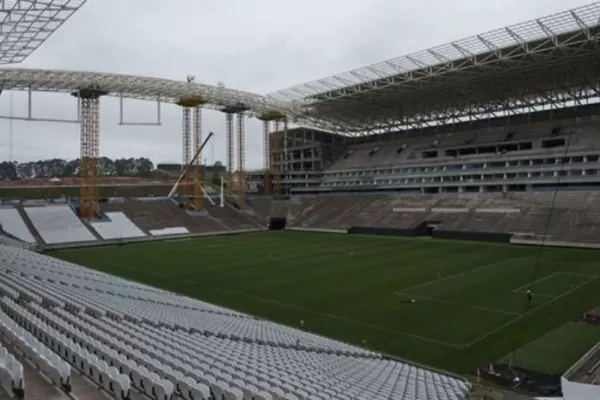 La FIFA estima que el estadio de apertura estará listo a mediados de mayo