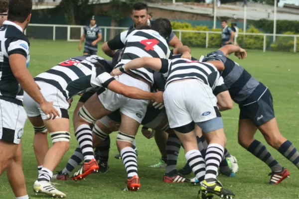 Uni y Tucumán Rugby juegan en Buenos Aires