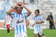 En el debut del Chulo Rivoira, Atlético goleó a Douglas Haig en el Monumental