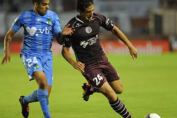 Lanús empató con O`Higgins en Chile y avanzó a los octavos de final