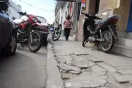 Sin más lugares para estacionar, Concepción resiste la invasión creciente de autos y motos