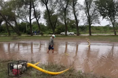 La lluvia paraliza el automovilismo