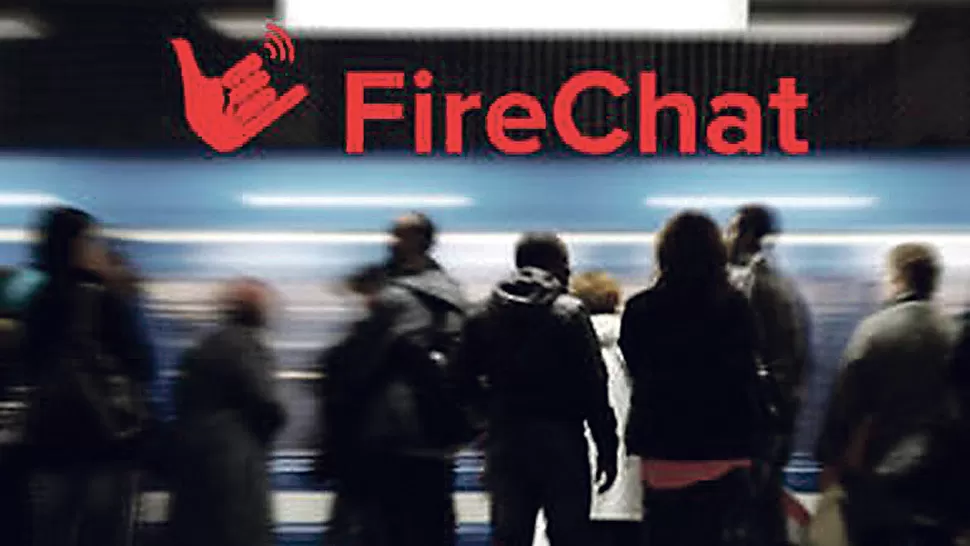 FireChat permite chatear son conexión