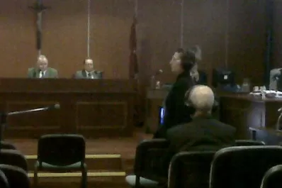 Según un policía, a las francesas las mataron cerca de donde estaban los cuerpos