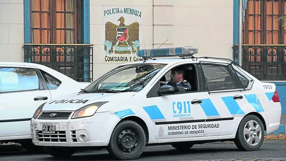 INVESTIGACIÓN. La Policía intentaba averiguar el nivel de alcohol en sangre de la víctima y los detenidos. FOTO TOMADA DE CLARIN.COM